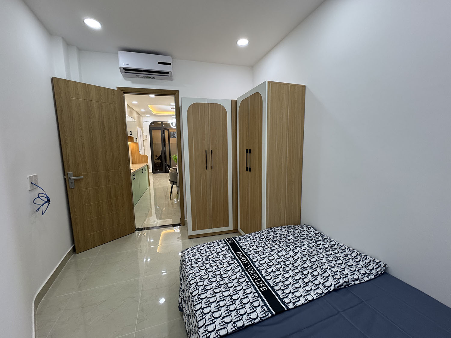 Luxury House 1 lầu đẹp lung linh, full nội thất cao cấp, có phòng tầng trệt khu VIP Hoàng Văn Thụ